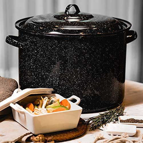 Range Kleen 8 Quart Preferred Covered Stock Pot