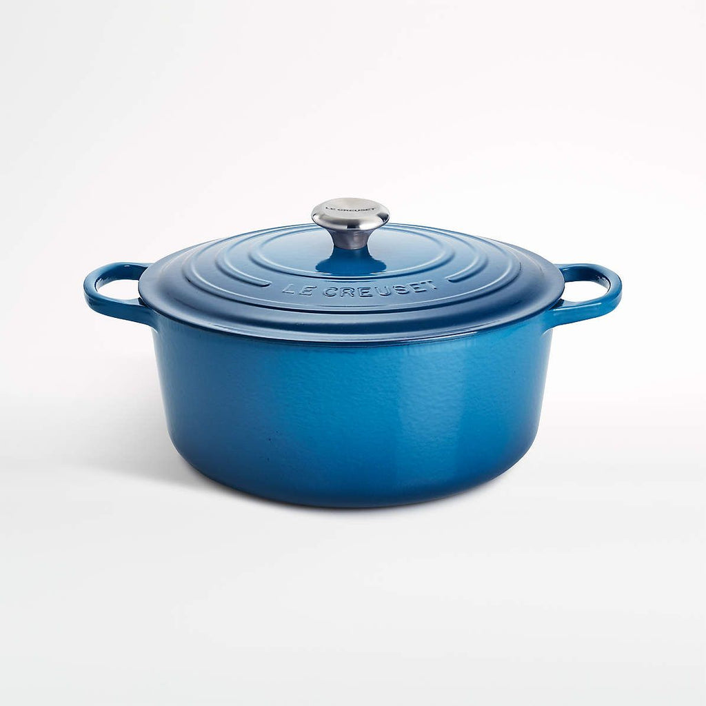 Le Creuset Signature Round Dutch Oven, Cherry Red, 13.25 qt