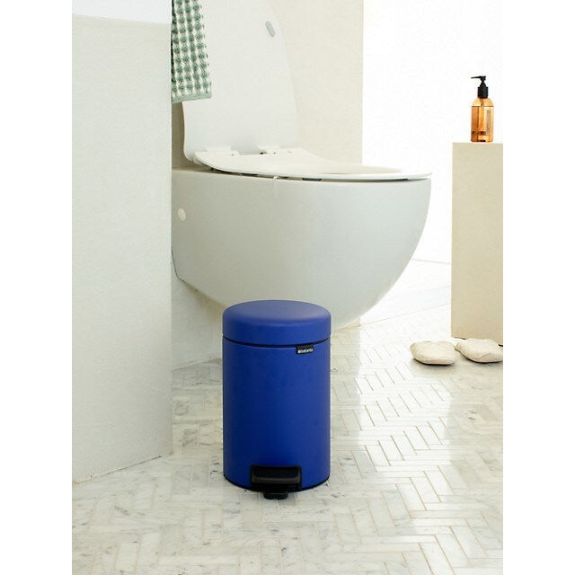 brabantia pedal bin 3l Pedal Bin newICON 3L Pine Green