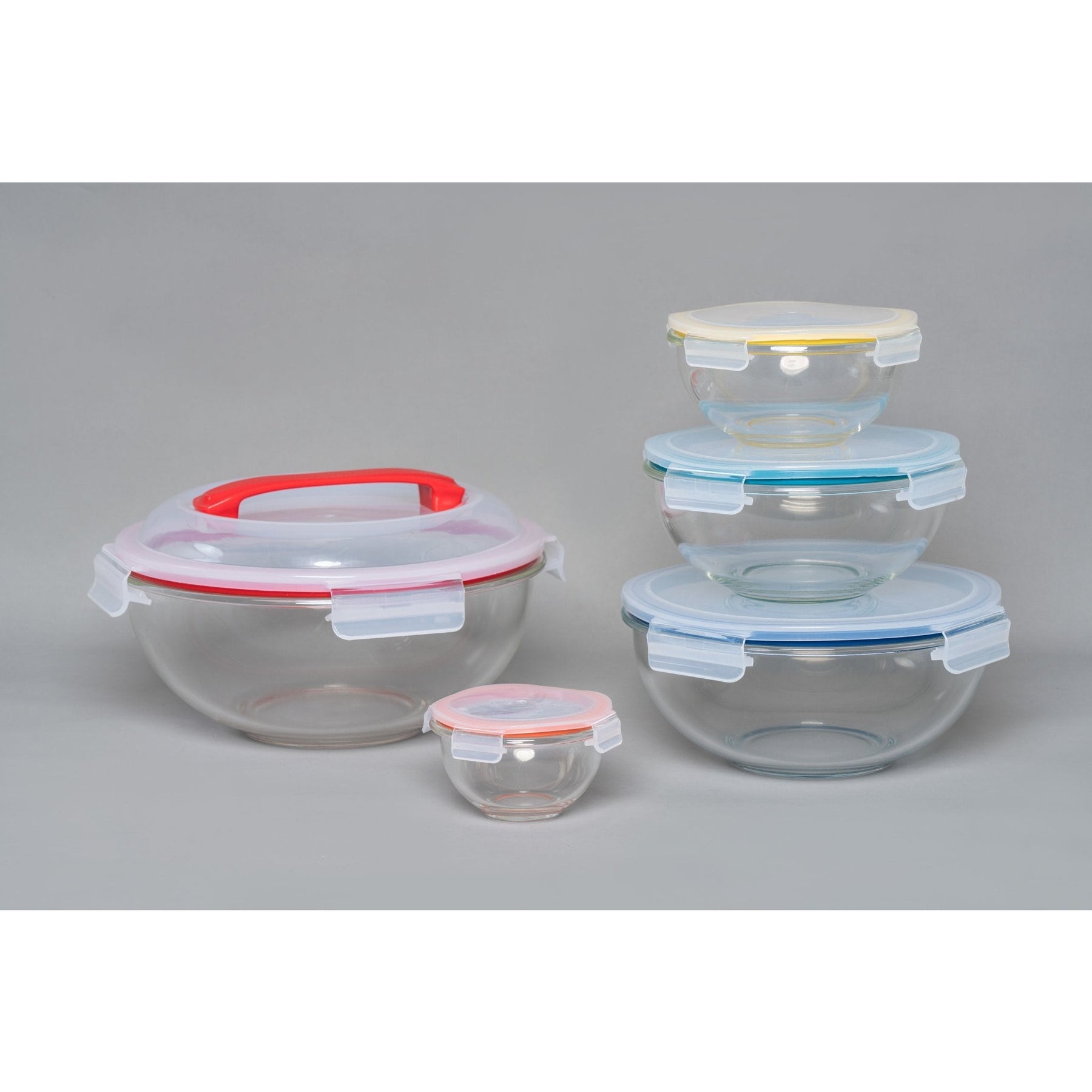 https://tarzianwestforhousewares.com/cdn/shop/products/5-container-nesting-borosilicate-glass-mixing-bowl-set-with-locking-lids-and-carry-handlegenicookmxl1001-333292_1800x1800.jpg?v=1669658422